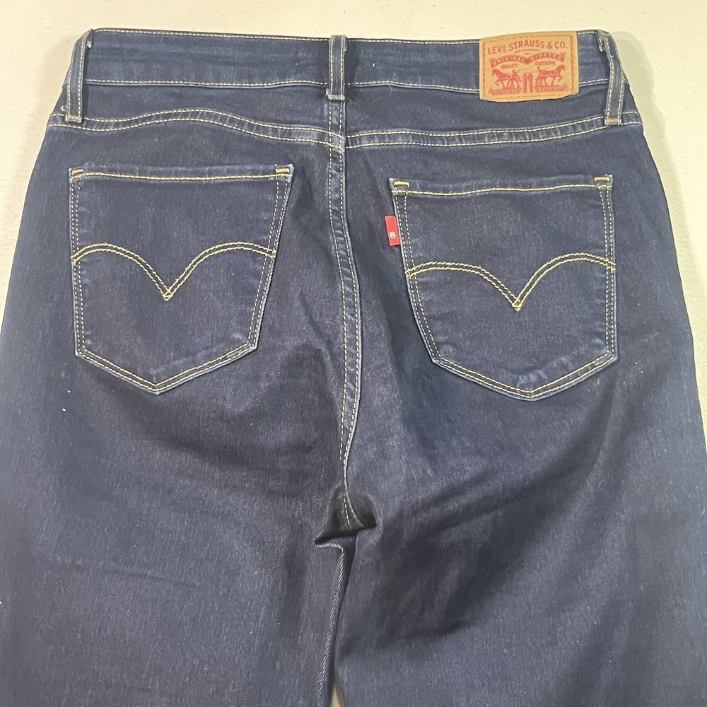 Levis 725 Jeans Womens 28x32 Blue High Rise Bootcut Stretch Workwear Grunge EUC - Picture 6 of 9